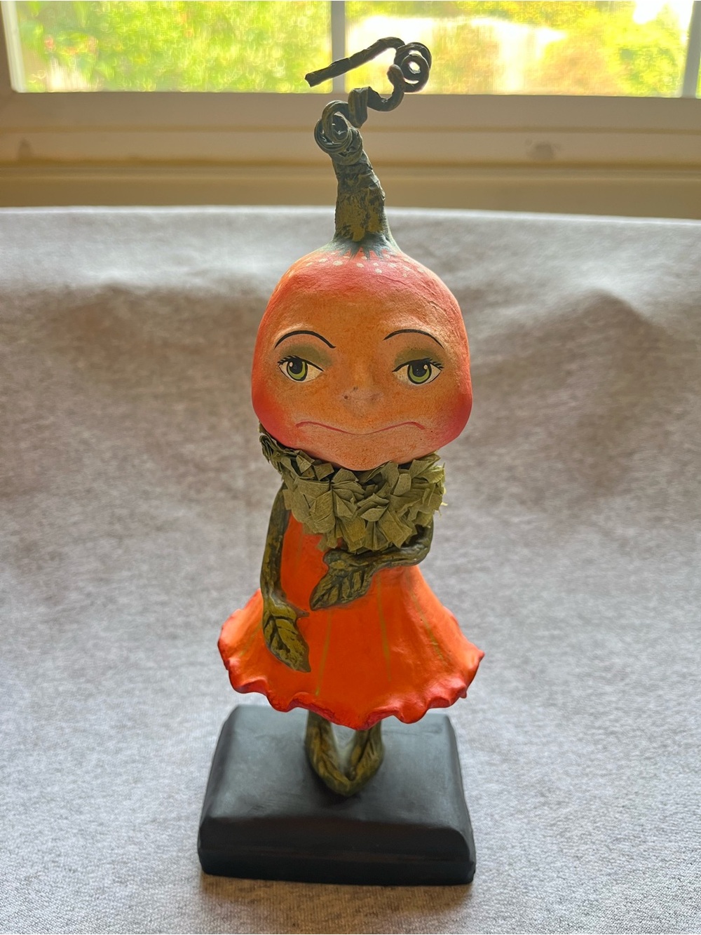 DEBRA SCHOCH HOP HOP JINGLE BOO  9.5” Pumpkin Blossom HALLOWEEN Bethany Lowe